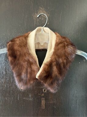 Vintage brown mink fur collar scarf